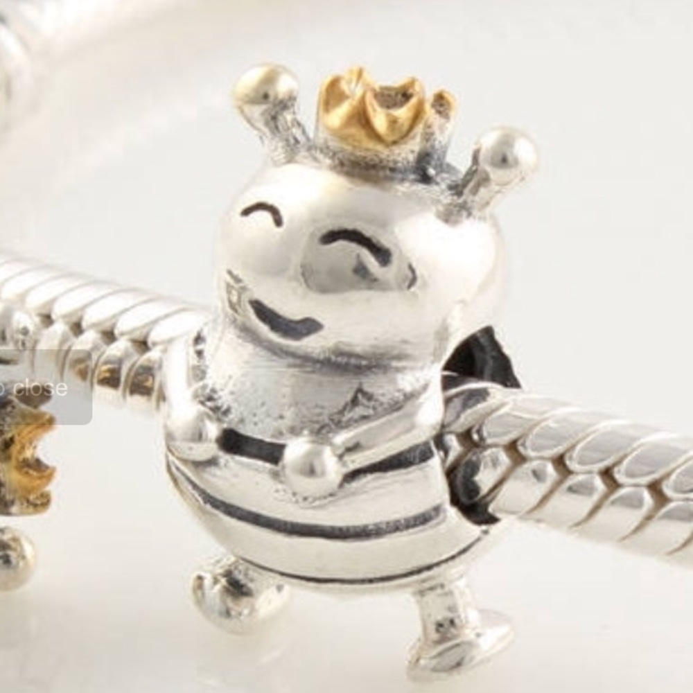 Queen Bee Pandora Charm